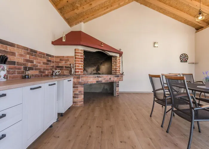 Three-bedroom In * Galovac (Zadar)