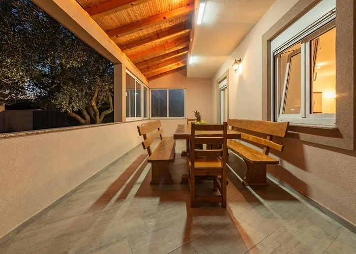 度假居 Three-bedroom In *