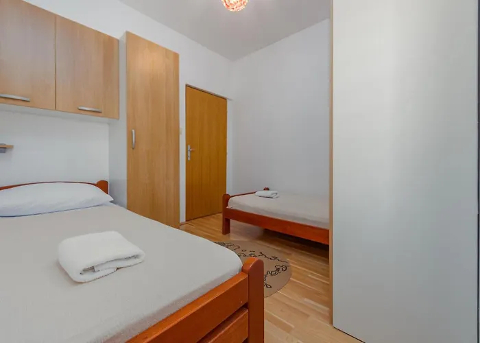 Three-bedroom In * Galovac (Zadar)