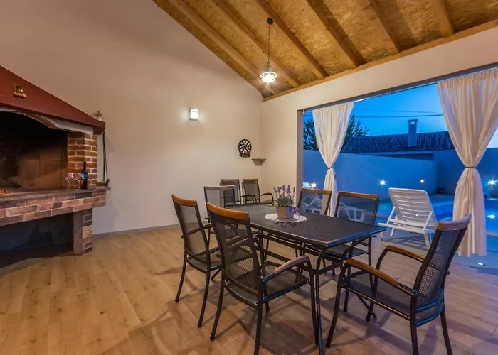 Three-bedroom In Σπίτι διακοπών
